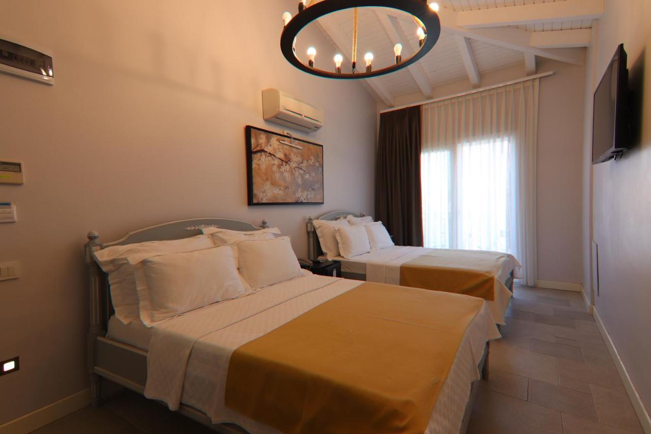Alacaat Otel Alaçatı Exterior foto